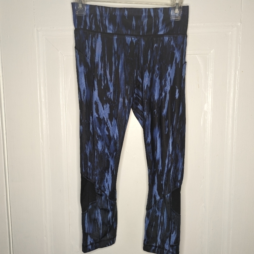 Lululemon leggings women's size 4